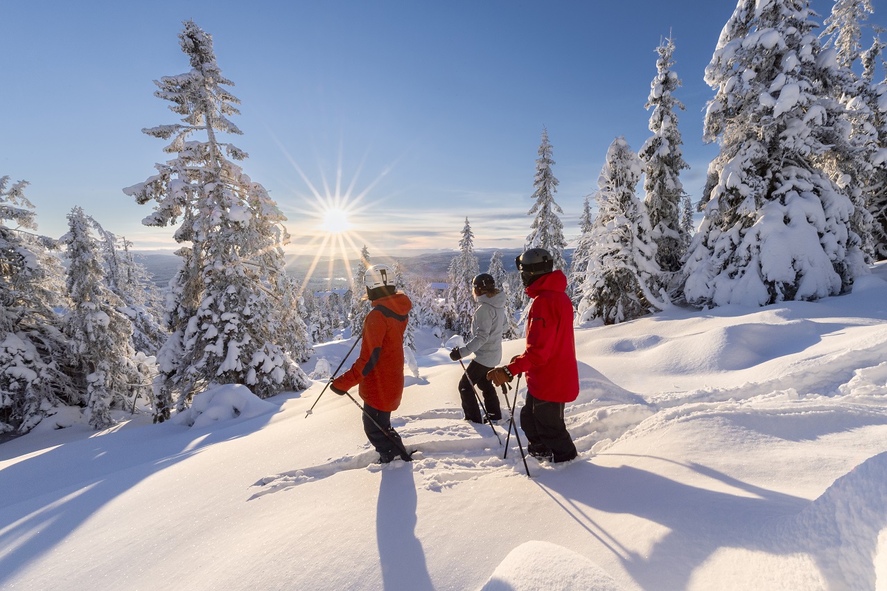 Winter Travel for Adventurers: Unforgettable Destinations for Thrill-Seekers in 2024